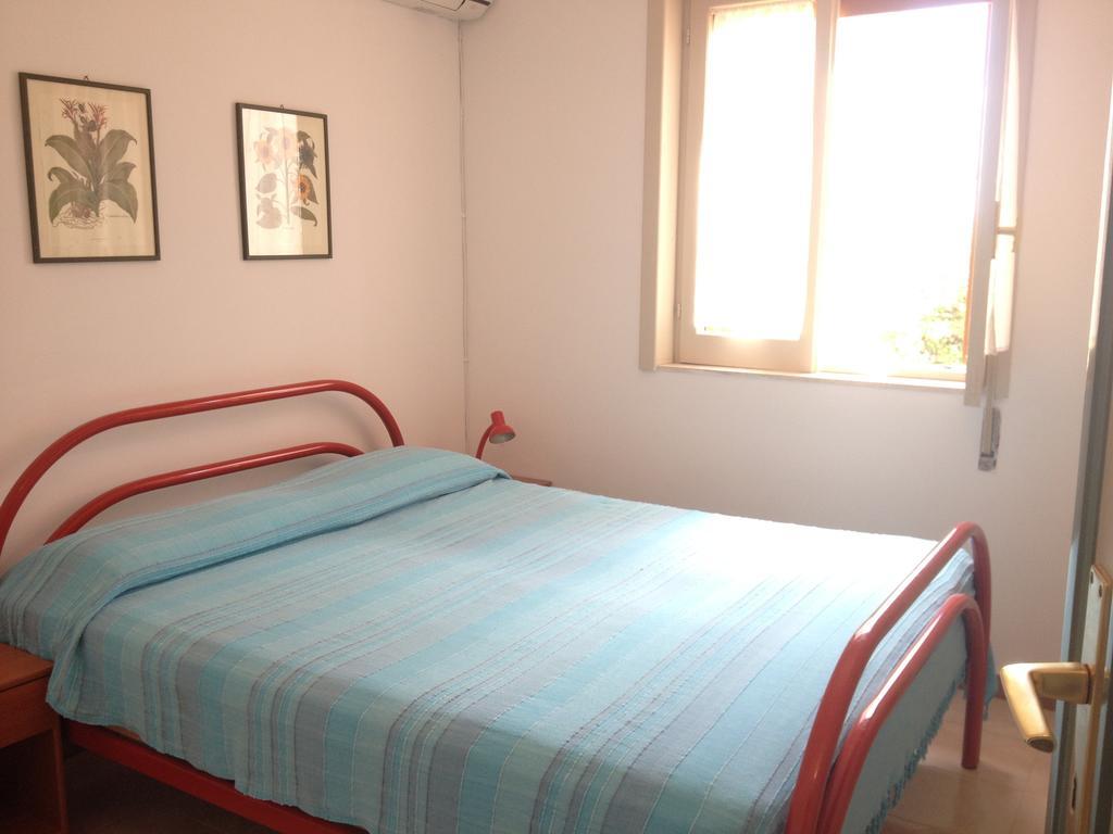 Sea'S Chalet Fontane Bianche Habitación foto